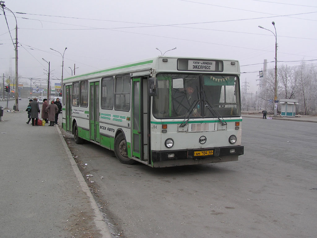 Свердловская область, ЛиАЗ-5256.00 № 204