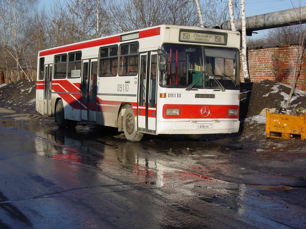 Москва, Mercedes-Benz O325 № 09110