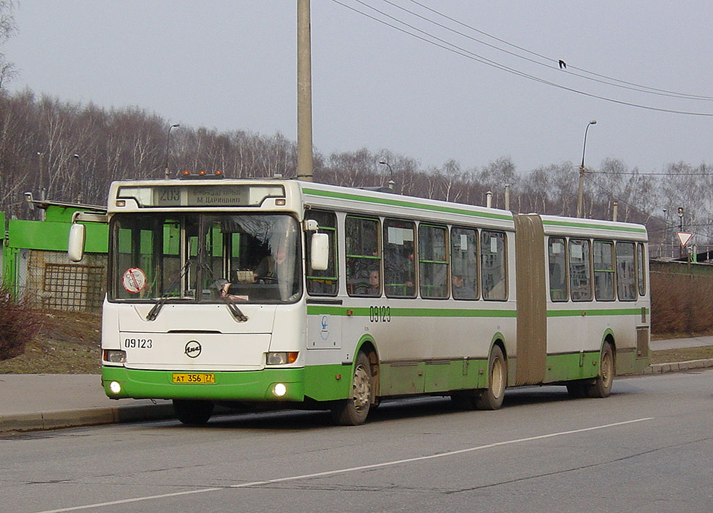 Москва, ЛиАЗ-6212.01 № 09123