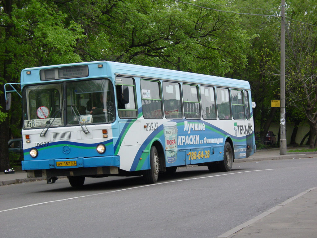 Москва, ЛиАЗ-5256.25 № 09227