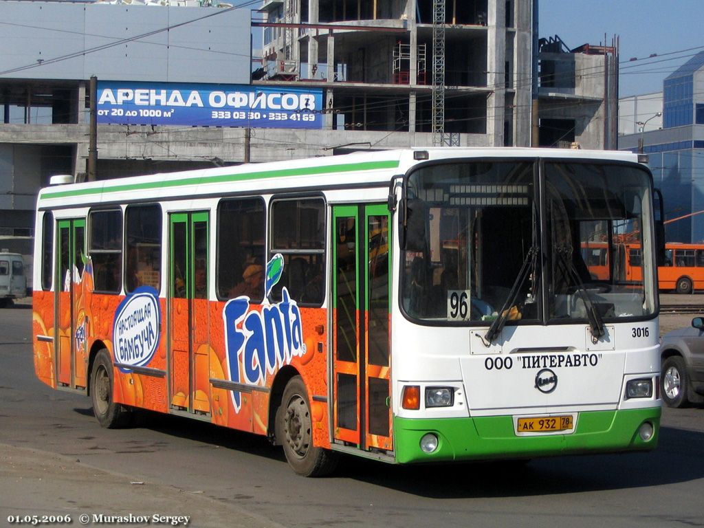 Saint Petersburg, LiAZ-5256.25 # 3016