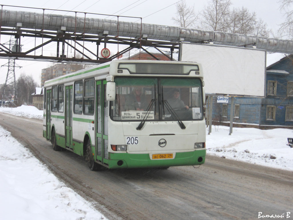 Архангельская область, ЛиАЗ-5256.40 № 205