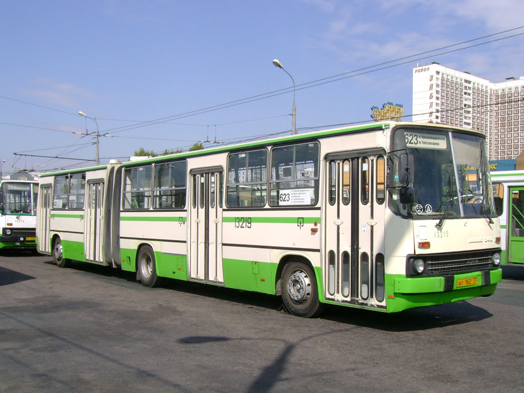 Москва, Ikarus 280.33M № 13219