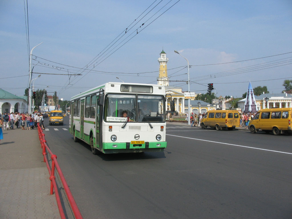 Костромская область, ЛиАЗ-5256.30 № 413