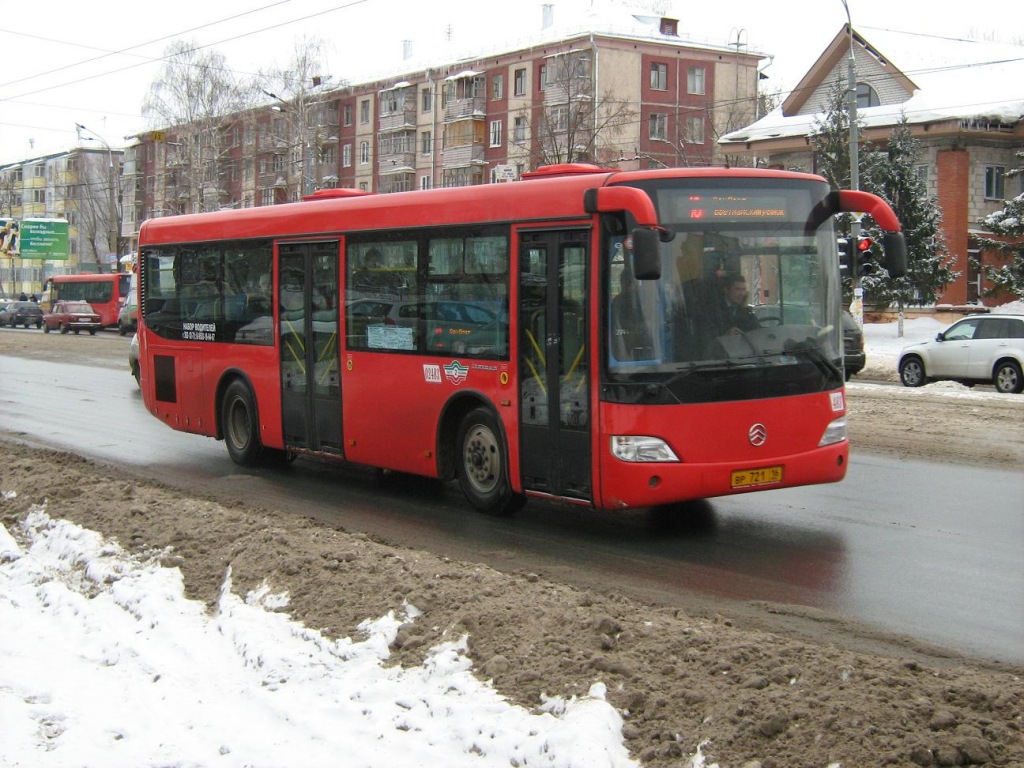 7 автобус казань. Автобус. Автобус Казань. Старые автобусы Казани. 1 Автобус Казань.