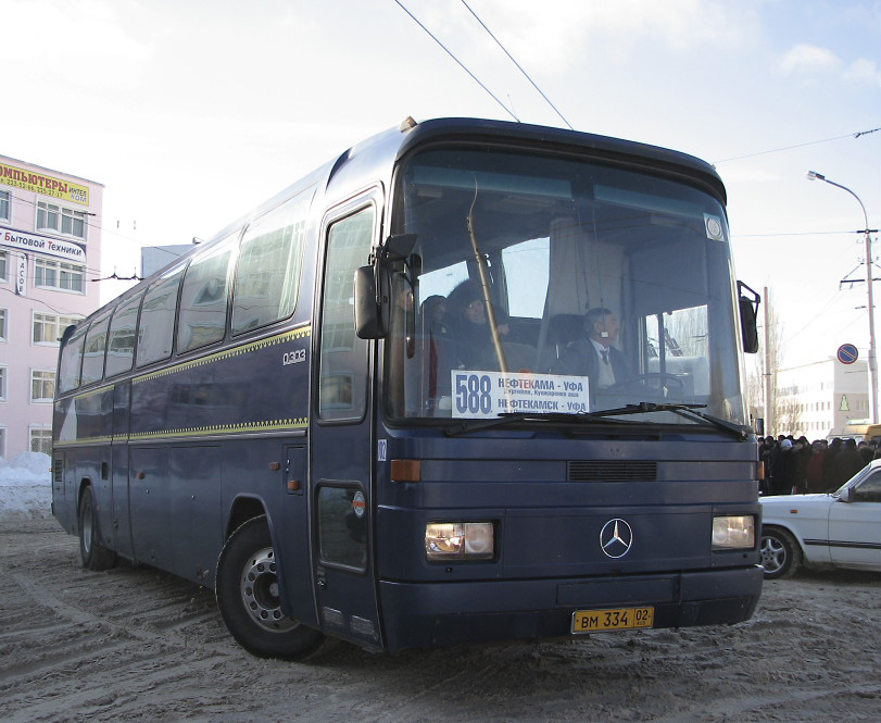 Башкортостан, Mercedes-Benz O303-15RHD № 102