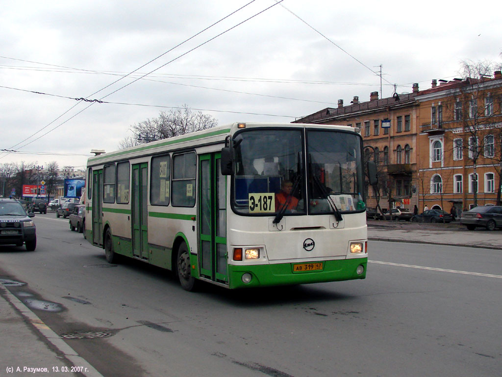 Санкт-Петербург, ЛиАЗ-5256.26 № АВ 319 47