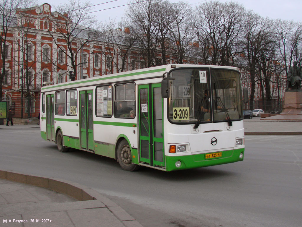 Санкт-Петербург, ЛиАЗ-5256.26 № АВ 325 47