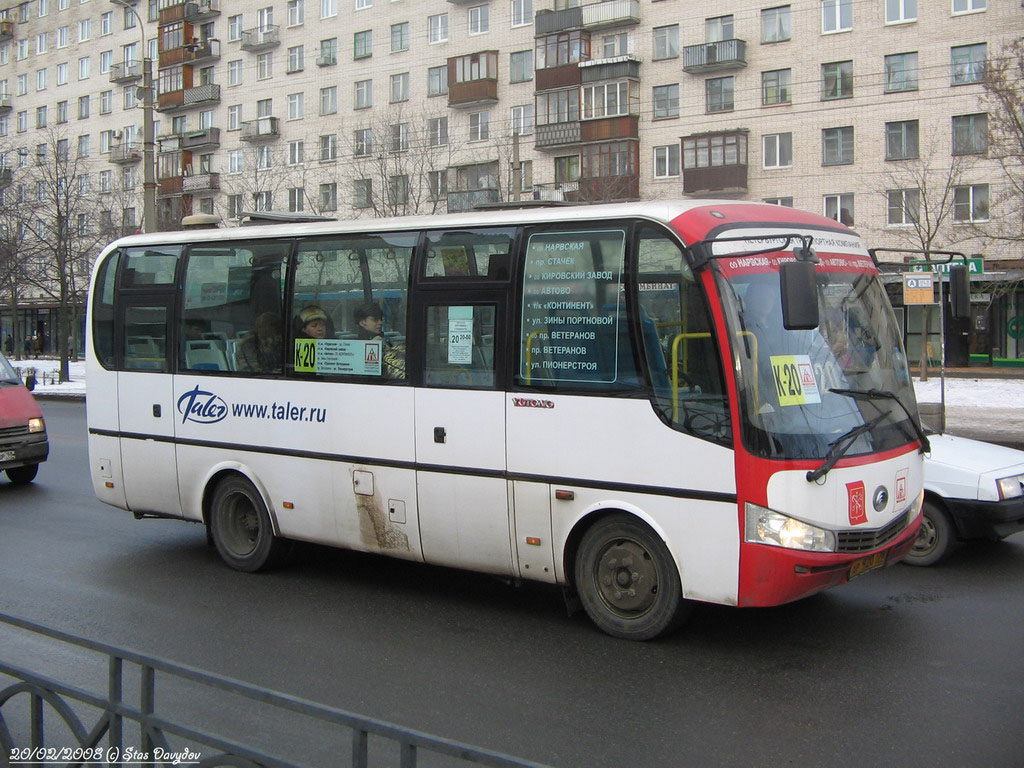 Санкт-Петербург, Yutong ZK6737D № n589