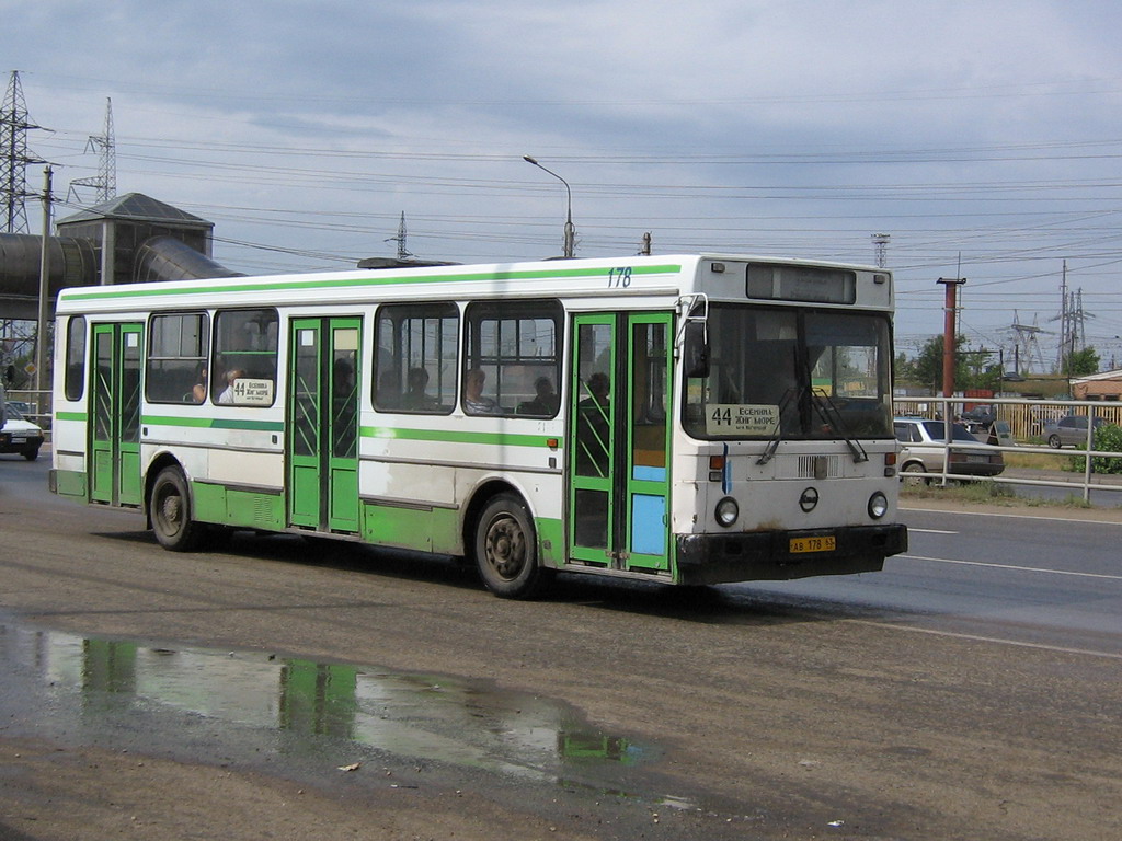 Самарская область, ЛиАЗ-5256.25 № АВ 178 63