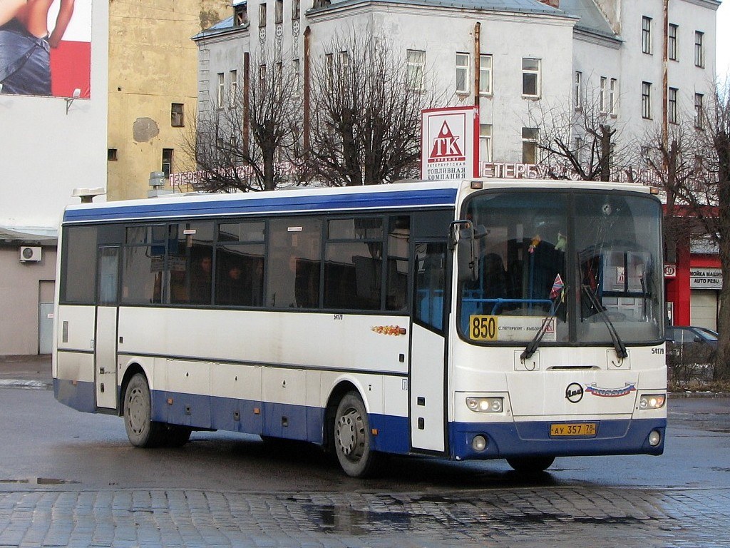 Szentpétervár, LiAZ-5256.23-01 (GolAZ) sz.: n179