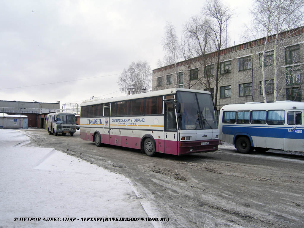 Tumen region, MAZ-152.060 # 423; Kurgan region, KAvZ-3976 (397600) # АА 724 45