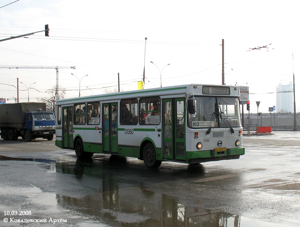 Москва, ЛиАЗ-5256.25 № 01360