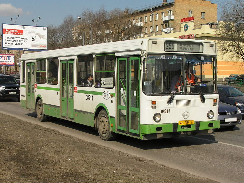 Москва, ЛиАЗ-5256.25 № 08211