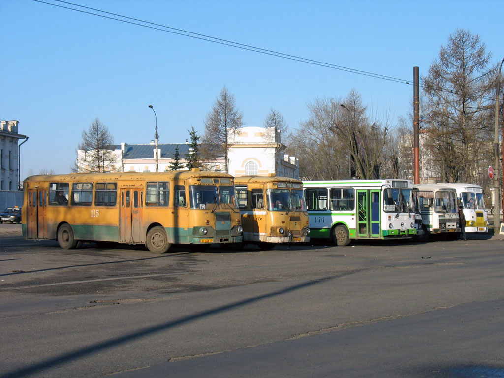 Ярославская область, ЛиАЗ-677М № 115