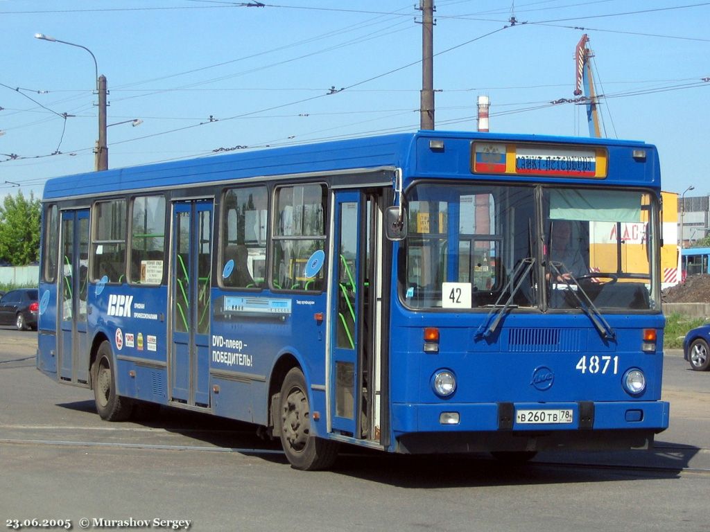 Szentpétervár, LiAZ-5256.25 sz.: 4871