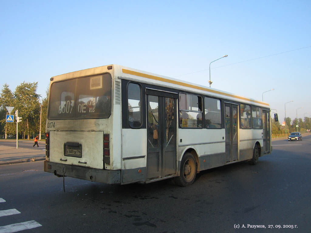 Sanktpēterburga, LiAZ-5256.00 № 0174