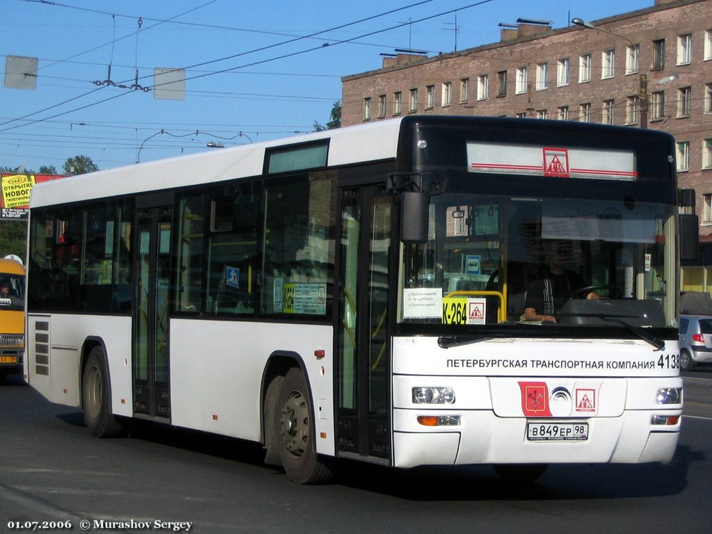 Санкт-Петербург, Yutong ZK6118HGA № n138