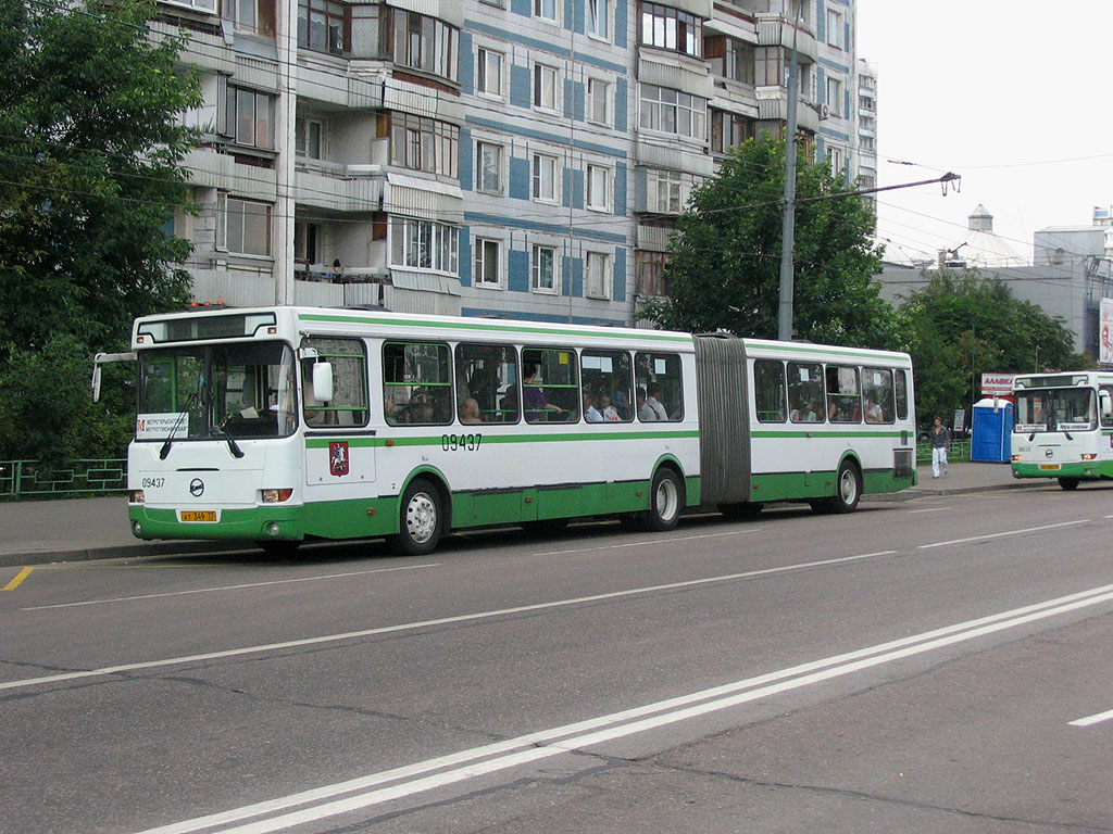 Москва, ЛиАЗ-6212.01 № 09437