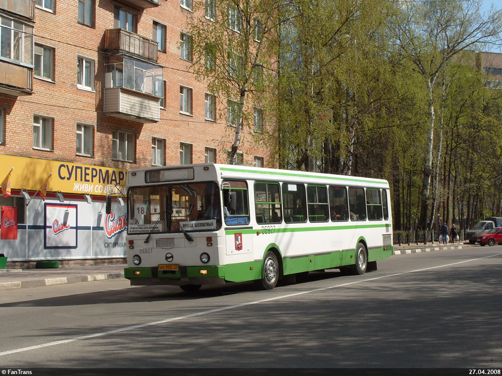 Москва, ЛиАЗ-5256.25 № 06927