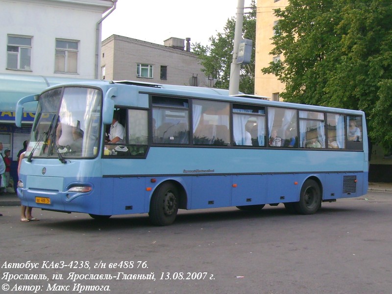 Ярославская область, КАвЗ-4238-00 № ВЕ 488 76