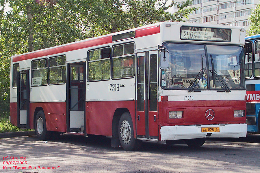 Москва, Mercedes-Benz O325 № 17319