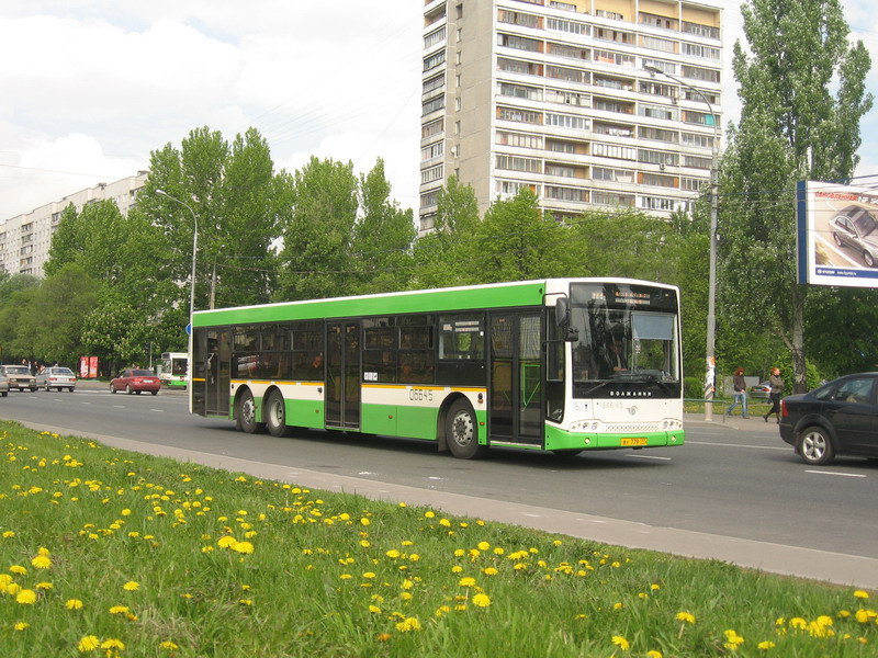 Москва, Волжанин-6270.06 