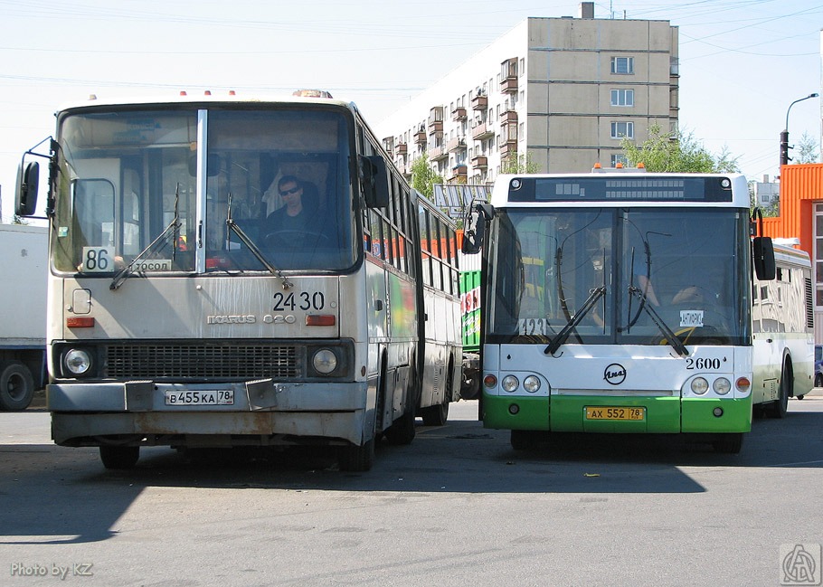 Санкт-Петербург, Ikarus 280.33O № 2430; Санкт-Петербург, ЛиАЗ-6213.20 № 2600