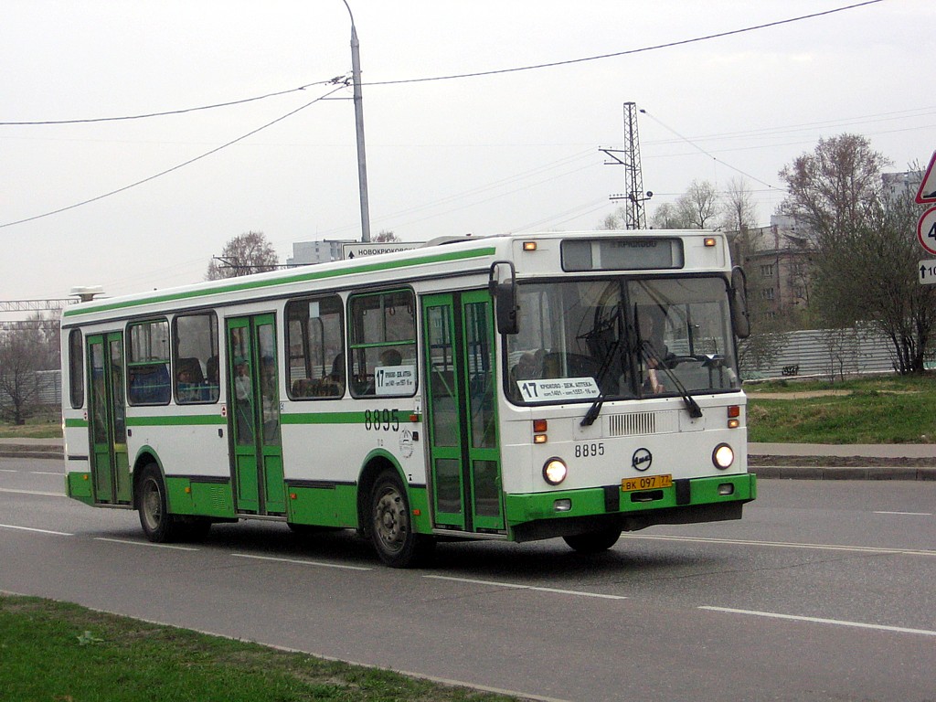 Москва, ЛиАЗ-5256.25 № 8895