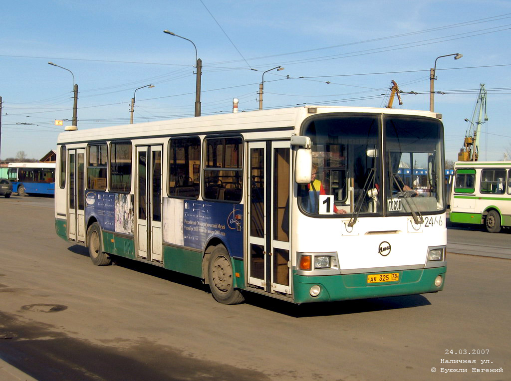 Санкт-Пецярбург, ЛиАЗ-5256.25 № 2466