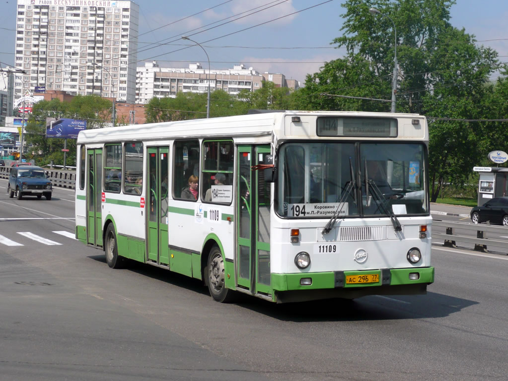 Москва, ЛиАЗ-5256.25 № 11109