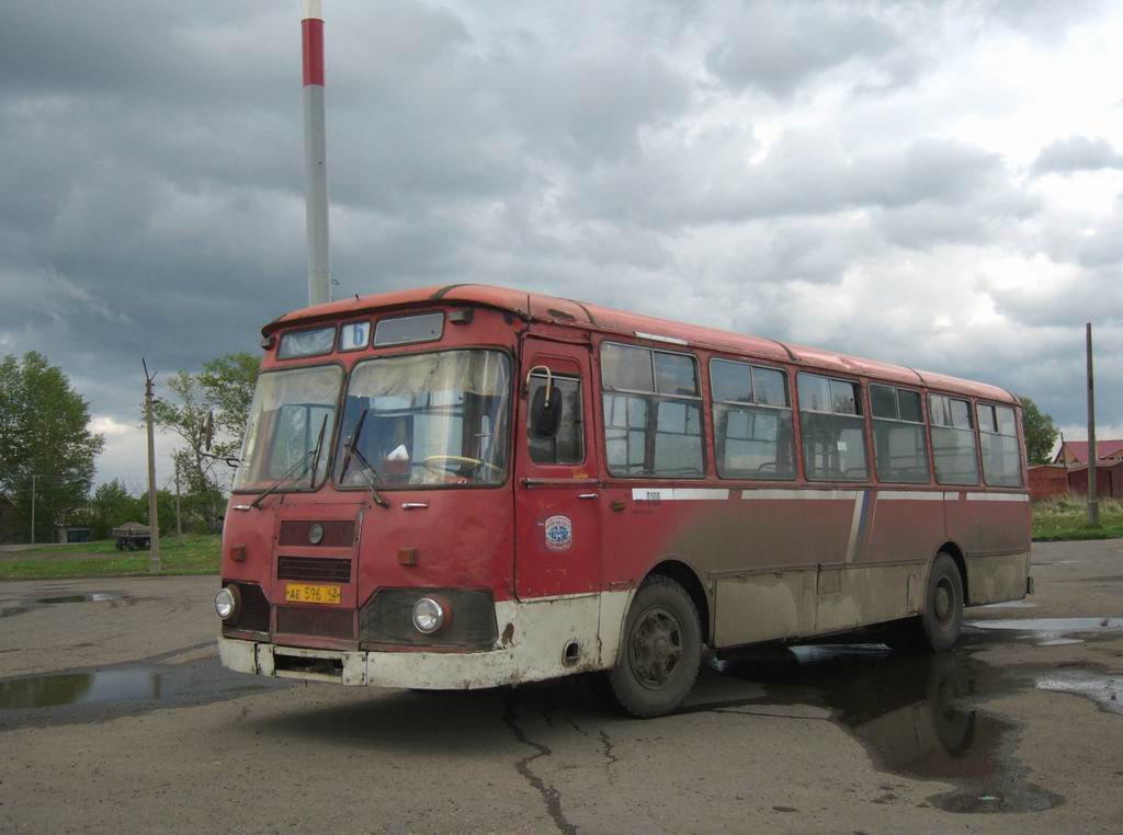 Кемеровская область - Кузбасс, ЛиАЗ-677М № 100