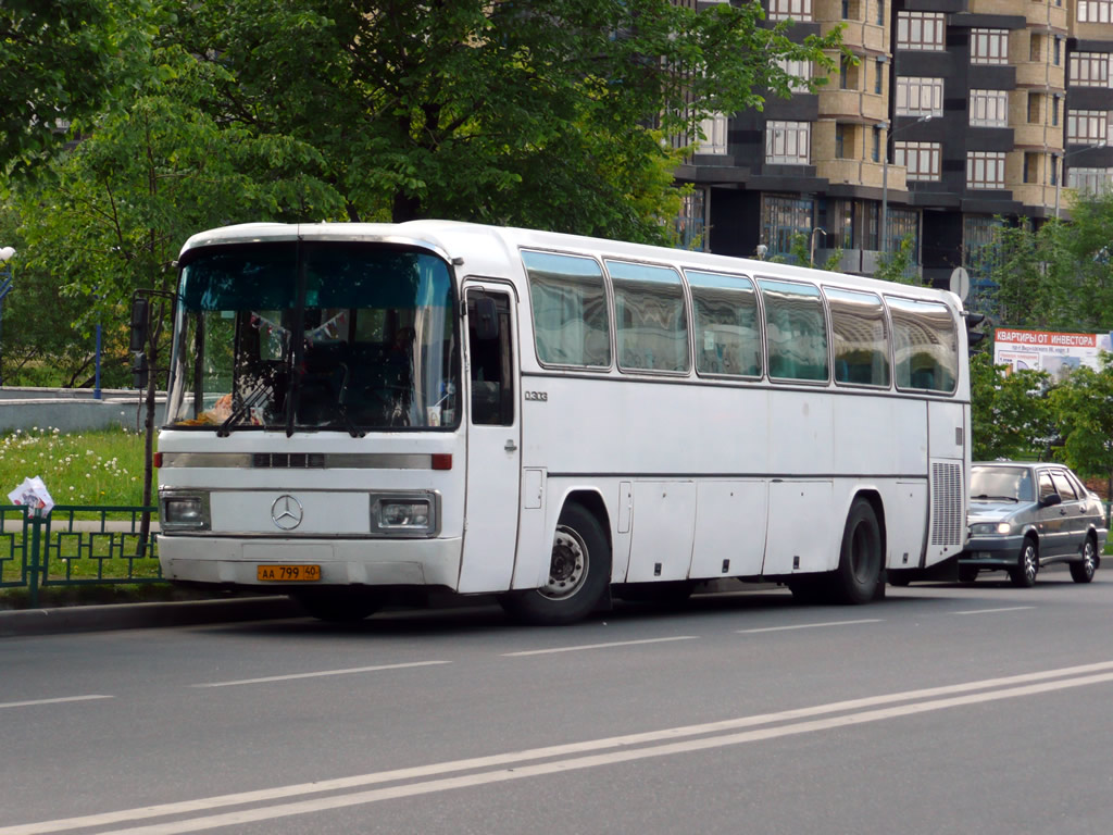 Калужская область, Mercedes-Benz O303-15RHH № АА 799 40