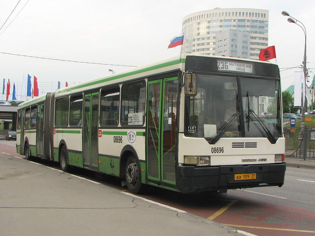 Москва, Ikarus 435.17 № 08696