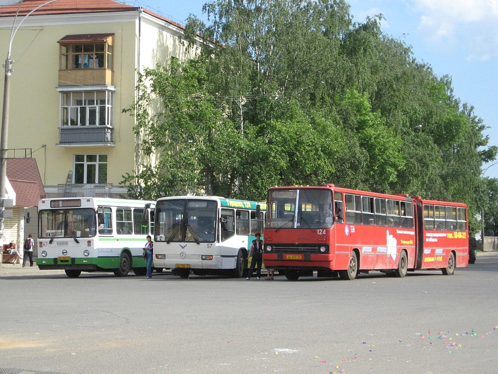 Вологодская область, Ikarus 280.33 № 124