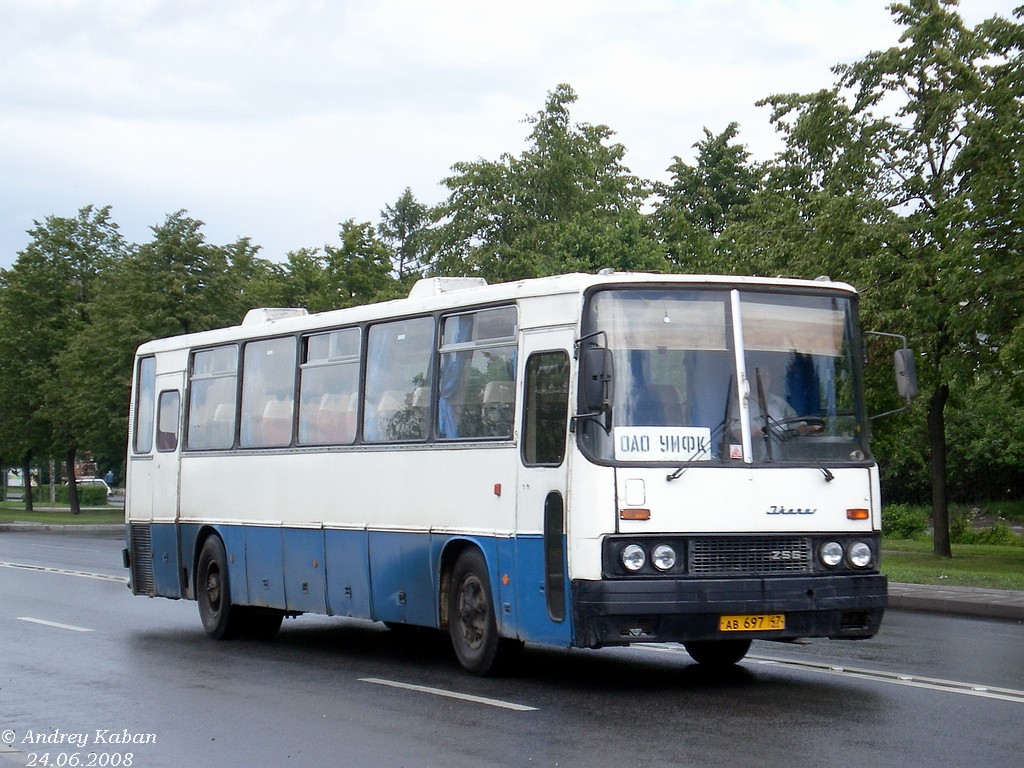 Ленинградская область, Ikarus 250.93 № АВ 697 47