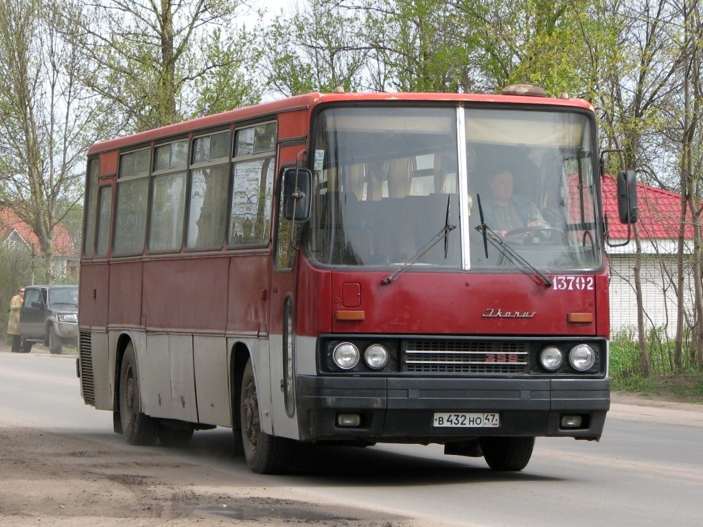 Ленинградская область, Ikarus 256.74 № 13702