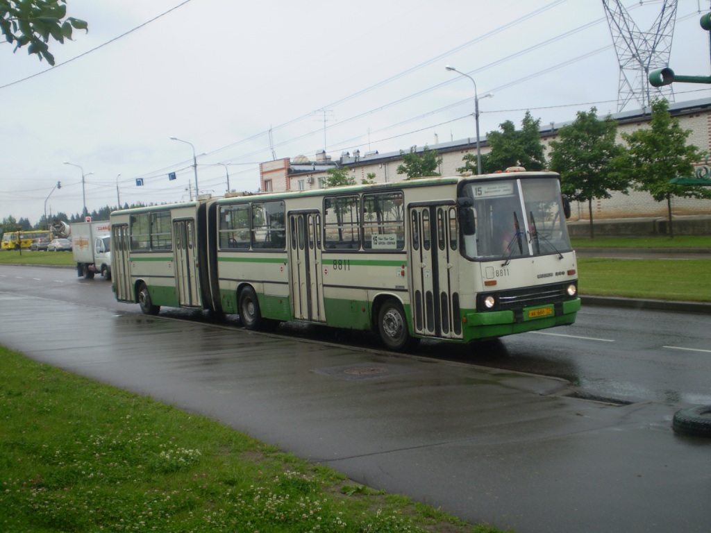 Москва, Ikarus 280.33M № 8811