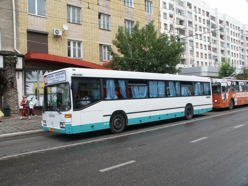 Саратовская область, Mercedes-Benz O405N № АХ 181 64