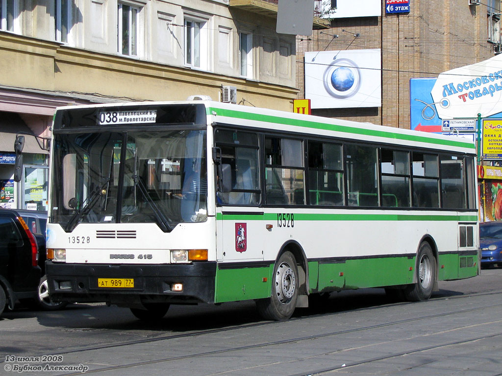 Moscow, Ikarus 415.33 # 13528
