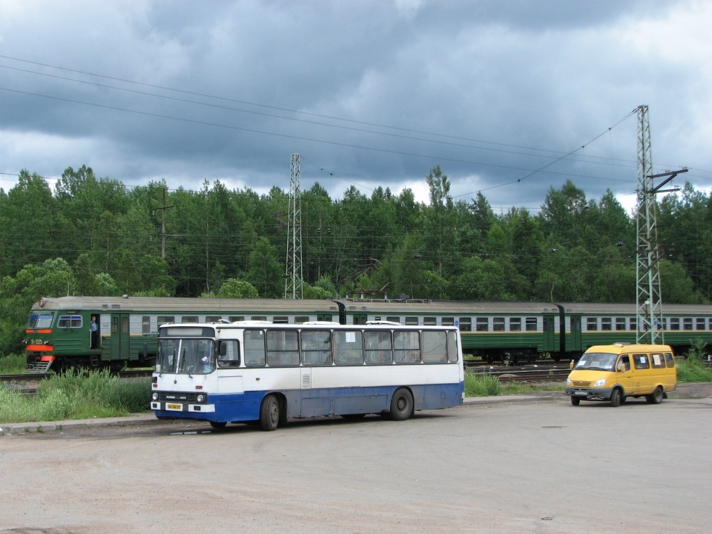 Расписание автобуса 611 васкелово. Автобус 615 Васкелово Троицкое. 611 Маршрутка Васкелово. Автобус от Васкелово до Лесное. Пригородный автобус 615 Васкелово сов гора.