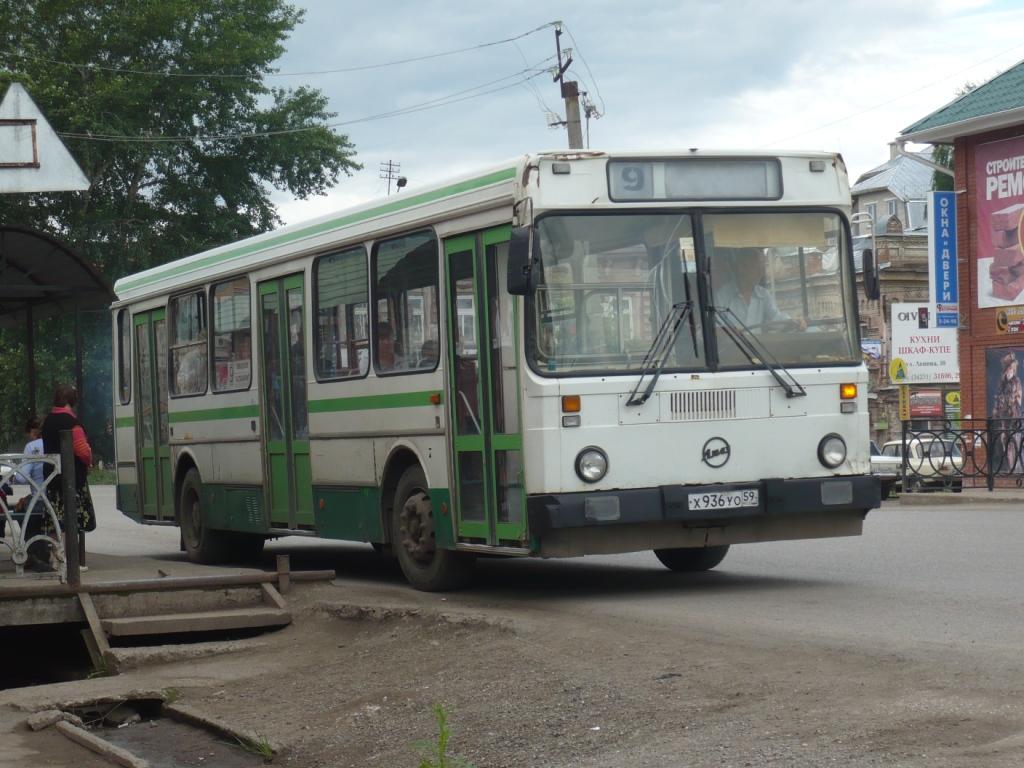 Автобусы кунгур. Автовокзал Пермь Кунгур. Кунгурские автобусы. Транспорт Кунгур. Общественный транспорт Кунгур.