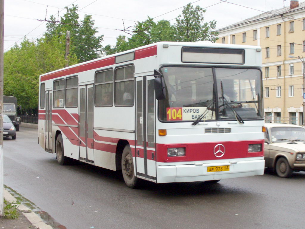 Kirov region, Mercedes-Benz O325 № АЕ 973 43