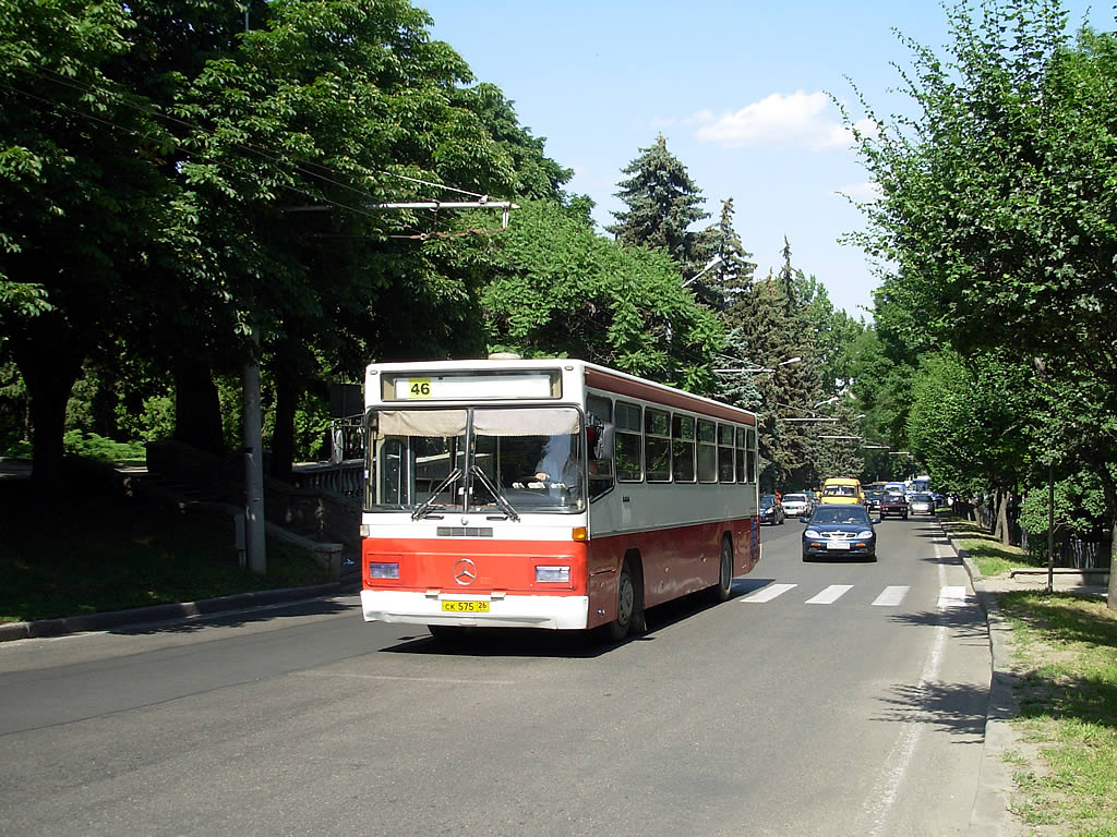 Ставропольский край, Mercedes-Benz O325 № 245