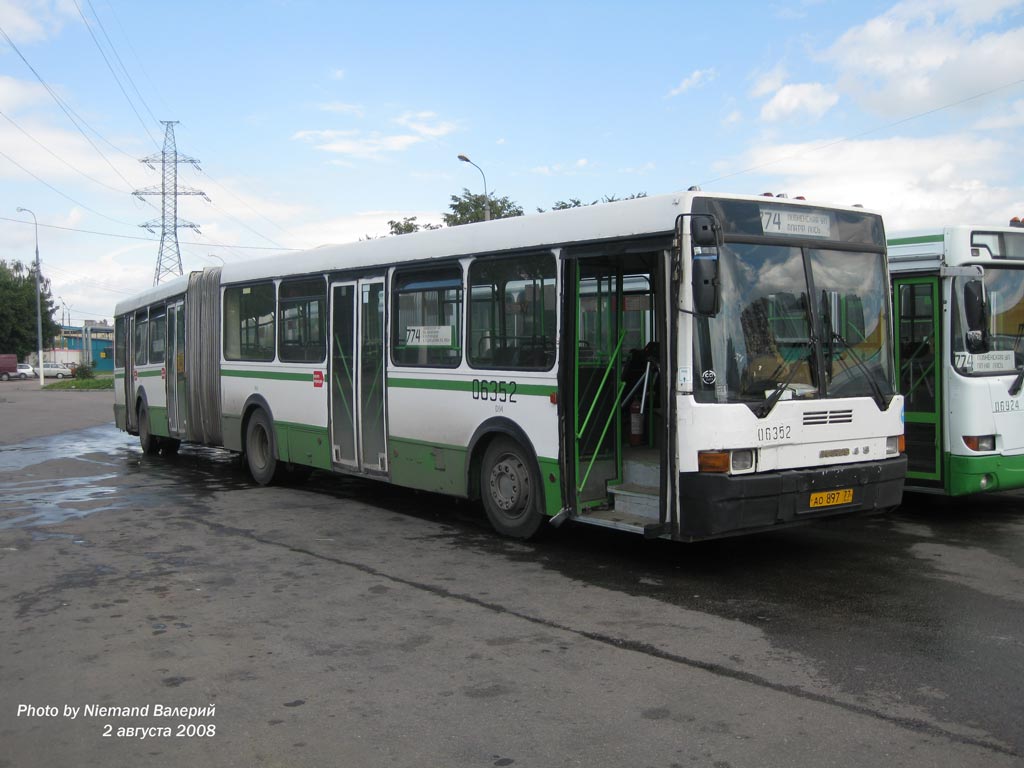 Москва, Ikarus 435.17 № 06352