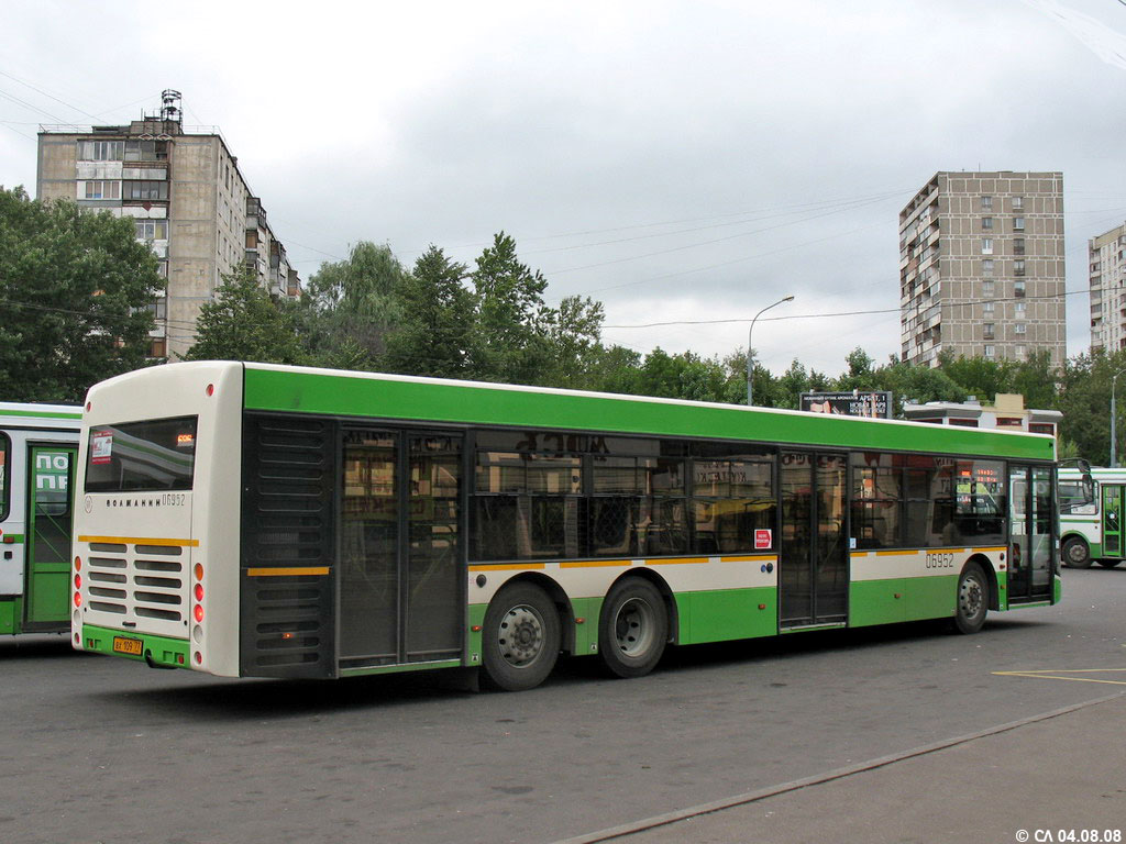 Москва, Волжанин-6270.06 