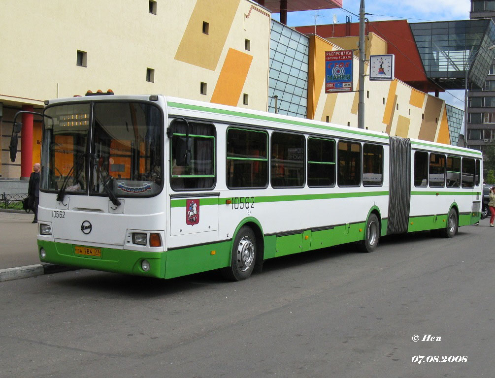 Москва, ЛиАЗ-6212.01 № 10562