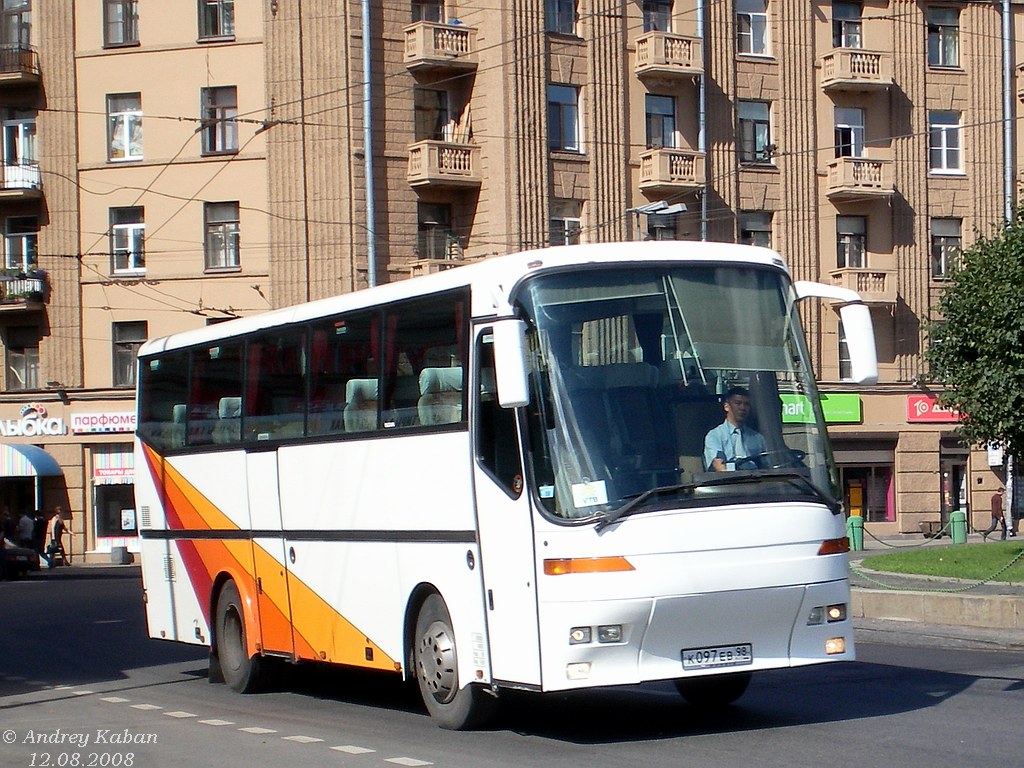 Санкт-Пецярбург, Bova Futura FHD 10.290 № К 097 ЕВ 98