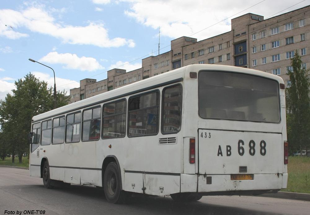 Новгородская область, Mercedes-Benz O345 № 433