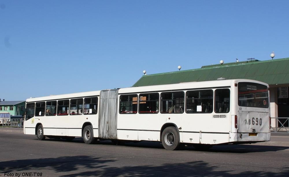 Obwód nowogrodzki, Mercedes-Benz O345G Nr 439